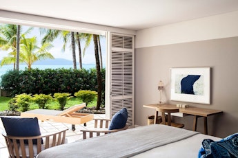 With fresh, contemporary Australian style and VIP service, the Beach Club Rooms face directly onto Catseye Beach....