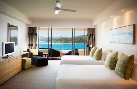 Two bedroom terrace suite bedroom - Reef View Hotel Hamilton Island