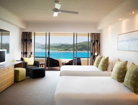 Two bedroom terrace suite bedroom - Reef View Hotel Hamilton Island
