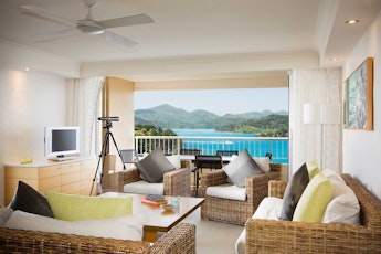 Relax with family or friends in the Reef View Hotels luxurious Two-Bedroom Terrace Suites.