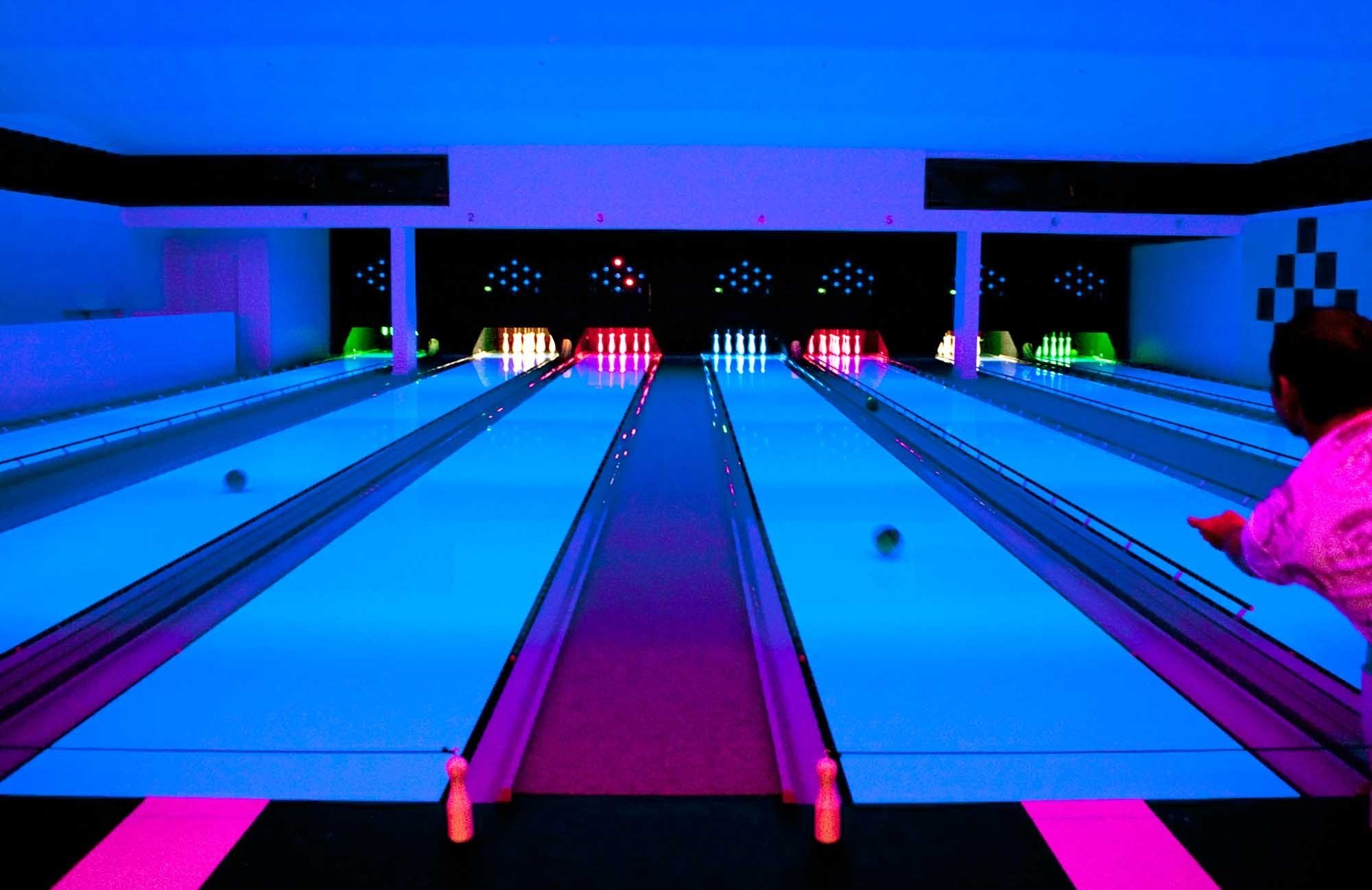 Bowling Alley Hamilton Island Family Holiday