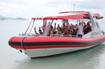 Discover Whitehaven Beach and the Great Barrier Reef on Reef Ryder - Hamilton Island 