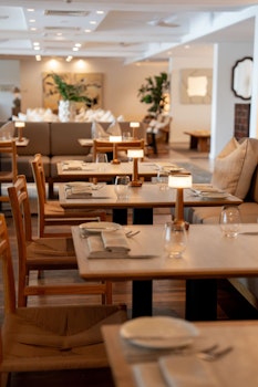 Hamilton Island Resort, Beach Club Restaurant, dinner and lunch
