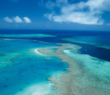 Explore the Great Barrier Reef by air - Hamilton Island family holidays